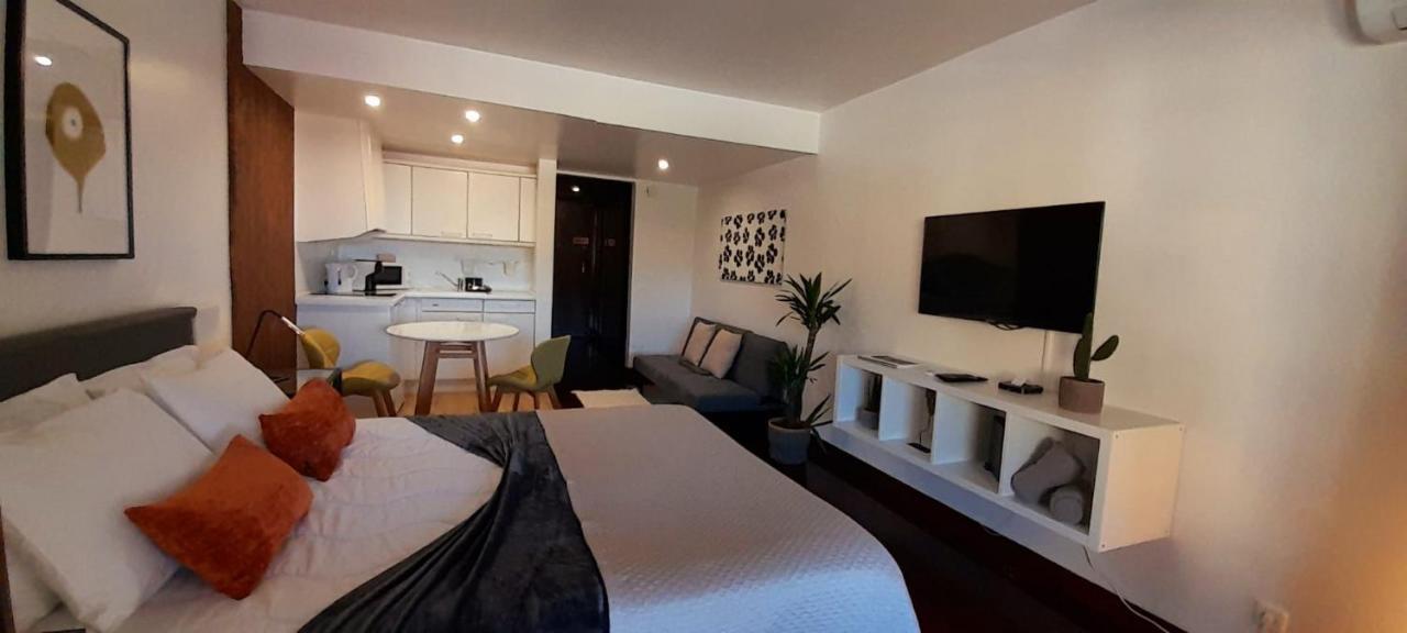 Health Village Apartments Cascais Esterno foto